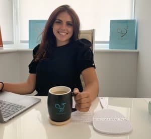 Louise Evans social media assistant at Vie Aesthetics