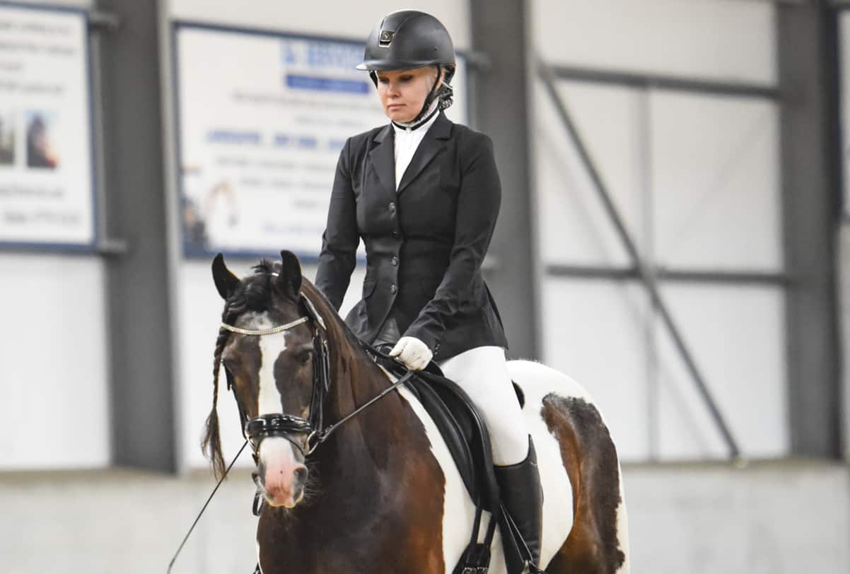 Back in the saddle! How VIEMAX Sculpt helped one horse-rider strengthen her muscles after injury