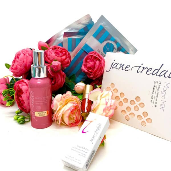 Valentine's Day large Gift Bundle at Vie Aesthetics