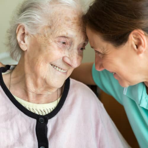 Dementia: Early Warning Signs To Look Out For