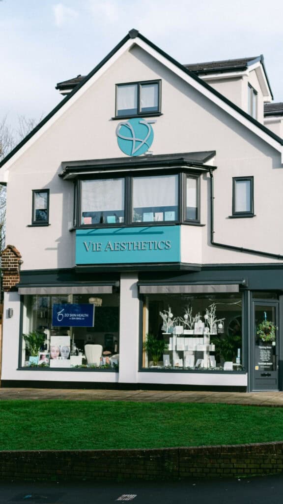 rayleigh clinic vie aesthetics essex london hill ss6 7hp high street business
